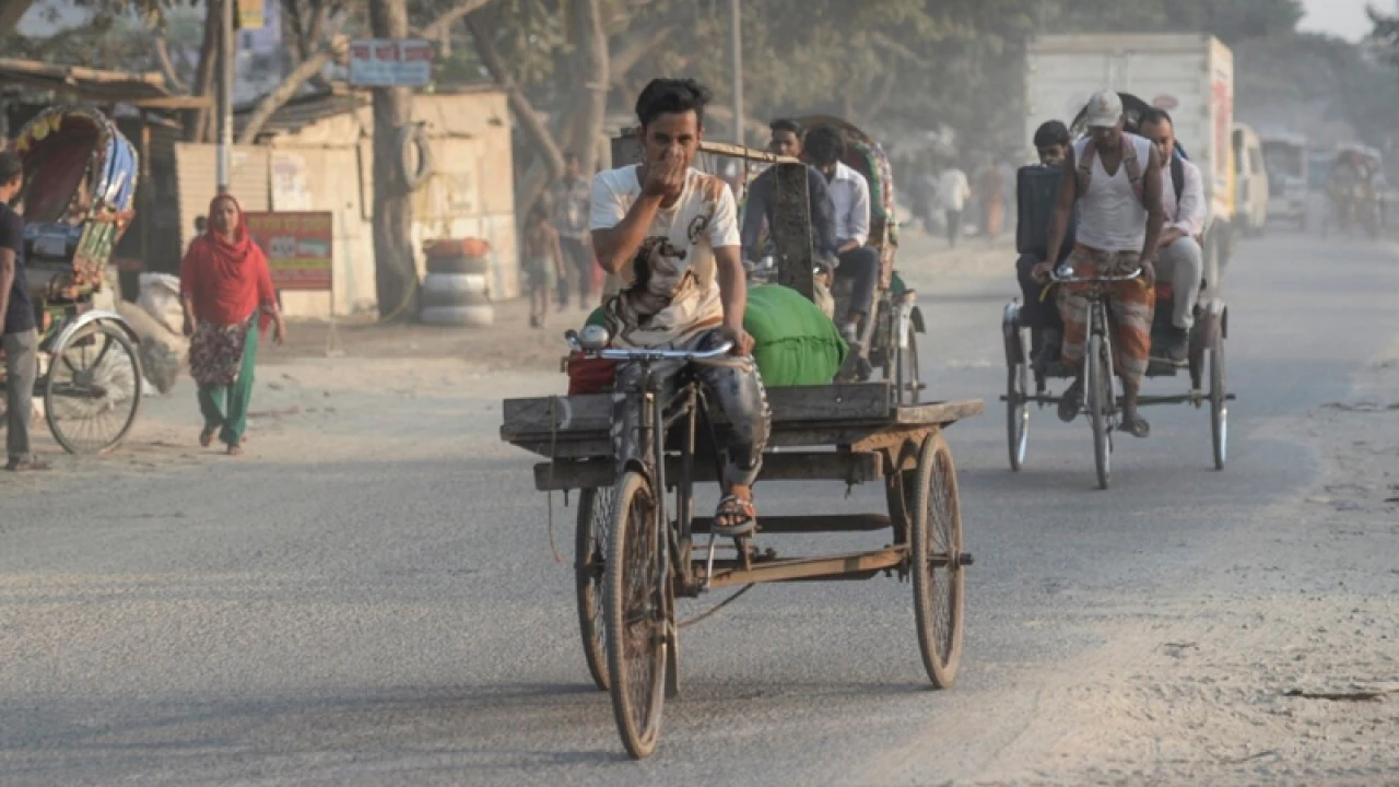 জাকার্তা বিশ্বের সবচেয়ে দূষিত শহর, ঢাকার অবস্থান কোথায়?
