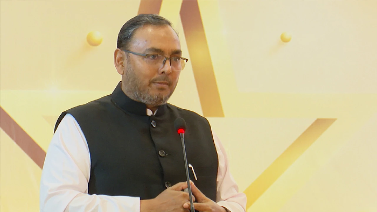 মধ্যবিত্তের জন্য টিসিবির স্থায়ী দোকান হচ্ছে