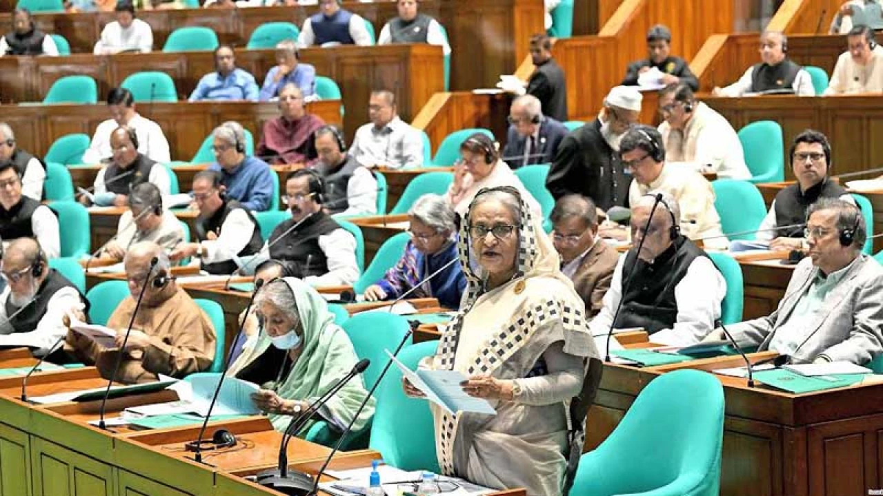 মালয়েশিয়া কর্মী পাঠানোর ঘটনায় দায়ীদের বিরুদ্ধে ব্যবস্থা নেওয়া হবে