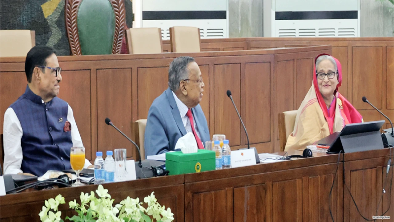 প্রস্তাবিত বাজেট অনুমোদন দিতে বৈঠকে মন্ত্রিসভা