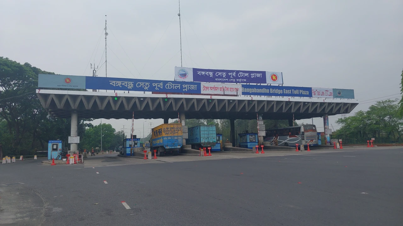 ২৪ ঘণ্টায় বঙ্গবন্ধু সেতুতে সোয়া ২ কোটি টাকার টোল আদায়