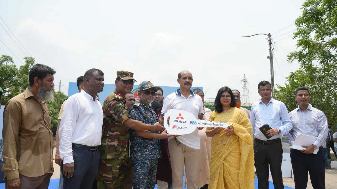 ৬ ঘণ্টায় রাজধানীতে কোরবানির বর্জ্য অপসারণ করা হবে: মেয়র আতিক