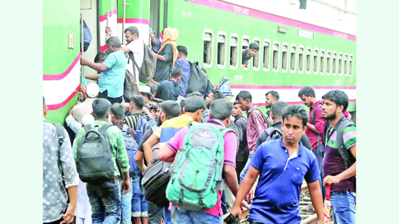 কিছু স্থানে জট থাকলেও নির্বিঘ্ন ঈদযাত্রা