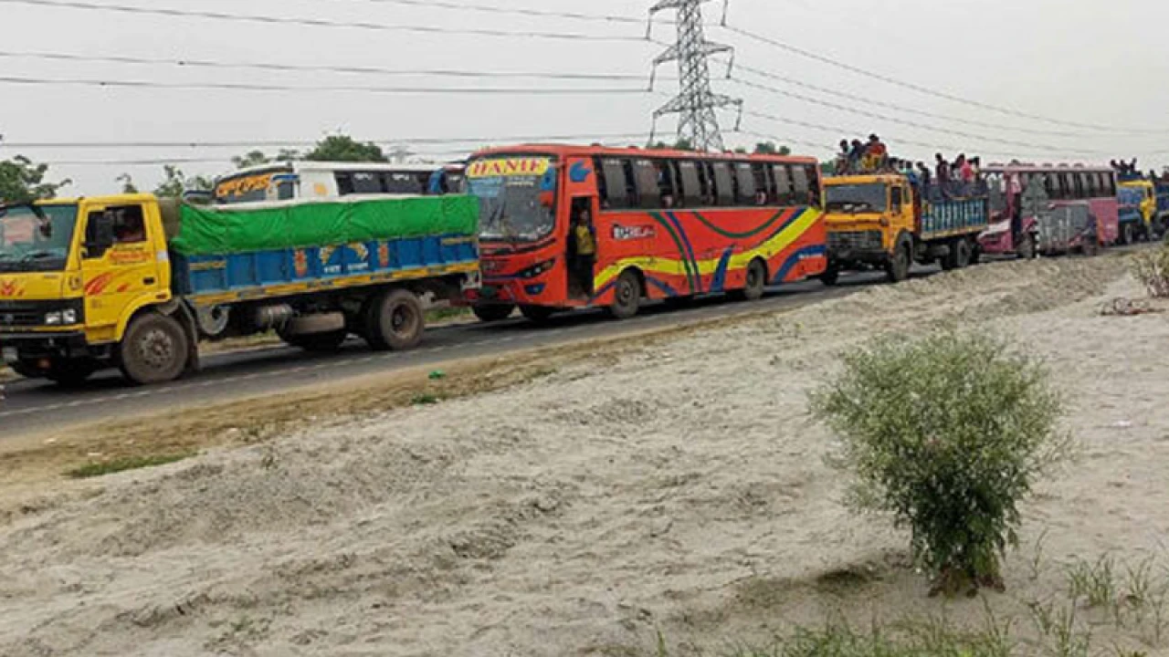 ঢাকা-টাঙ্গাইল-বঙ্গবন্ধু সেতু মহাসড়কে তীব্র যানজট