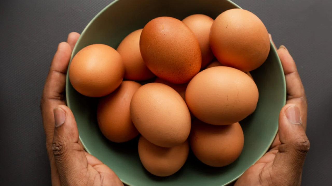 ডিমের বাজারে উত্তাপ, দেখার কেউ নেই