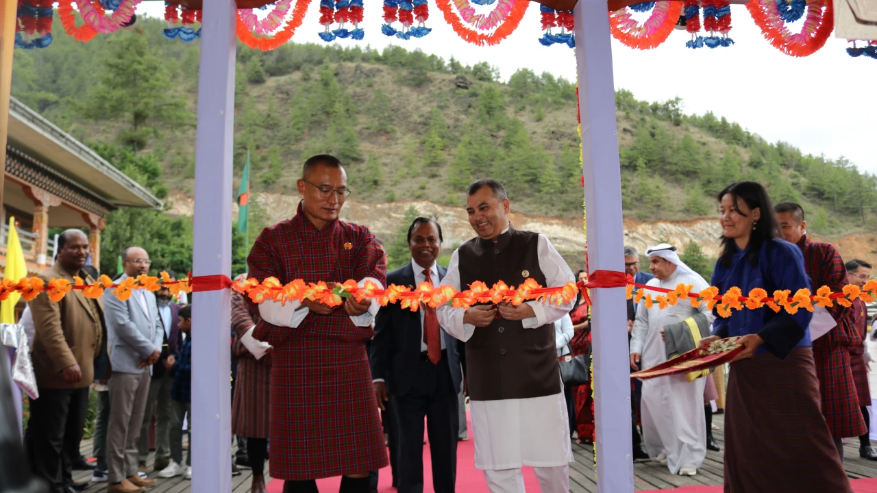 ভুটানে বাংলাদেশি পাটজাত পণ্যের প্রদর্শনী সেন্টার উদ্বোধন