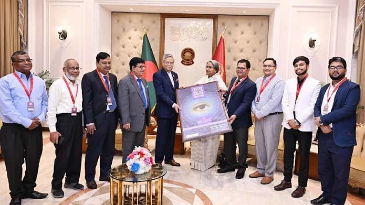 রাষ্ট্রপতির সঙ্গে সন্ধানী প্রতিনিধিদলের সাক্ষাৎ