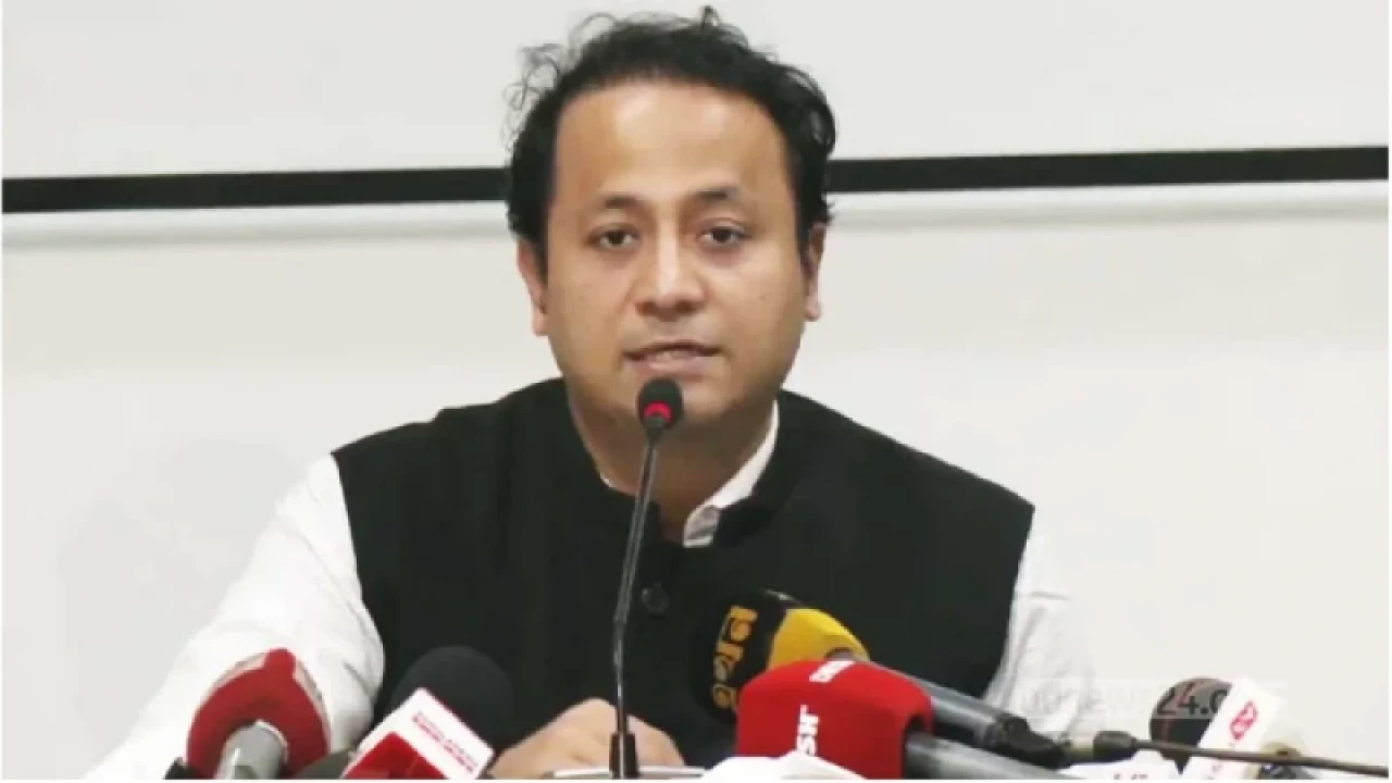 অল্প বয়সে বেশি গণিত-বিজ্ঞান শিক্ষা দেওয়া উচিত নয়: শিক্ষামন্ত্রী