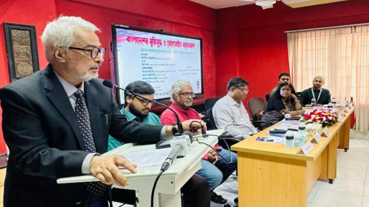 বাংলাদেশে গণহত্যার বৈশ্বিক স্বীকৃতি পেতে রাষ্ট্রীয় সক্রিয়তা প্রয়োজন: বিচারপতি শাহিনুর