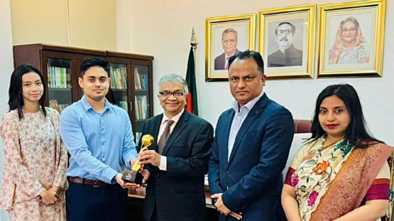 মালয়েশিয়ায় মুজিব সিনেমা পেল বেস্ট এ্যাকটিভিটিস অ্যাওয়ার্ড