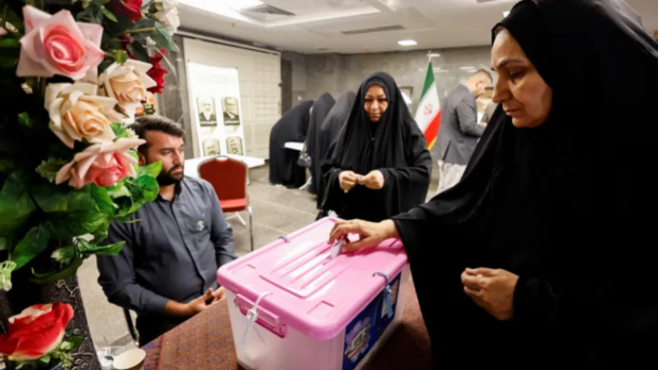 ইরানের প্রেসিডেন্ট নির্বাচনের ফল ঘোষণা