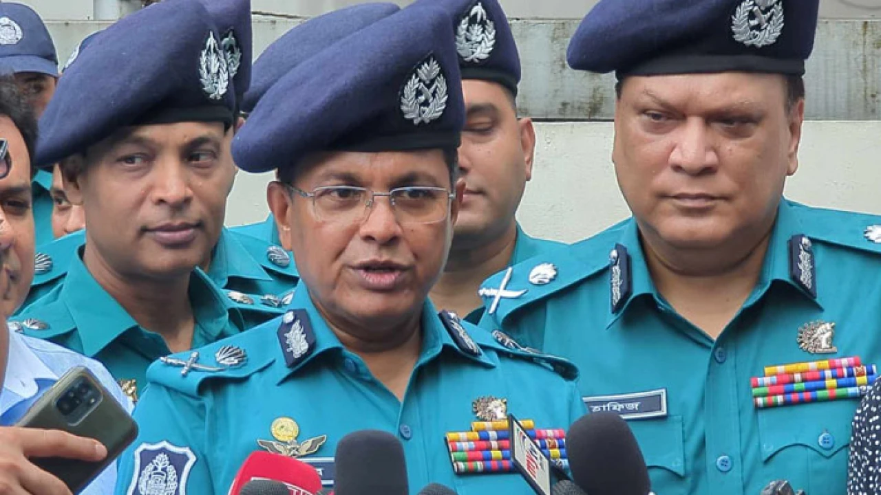 অনলাইনে জঙ্গি তৎপরতা পুলিশের বড় চ্যালেঞ্জ: ডিএমপি কমিশনার