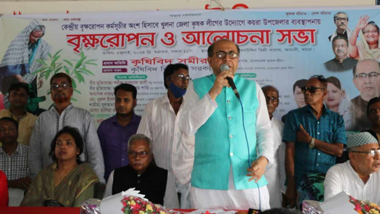 ‘তীব্র তাপদাহ থেকে বাঁচতে ব্যাপকহারে গাছ লাগাতে হবে’