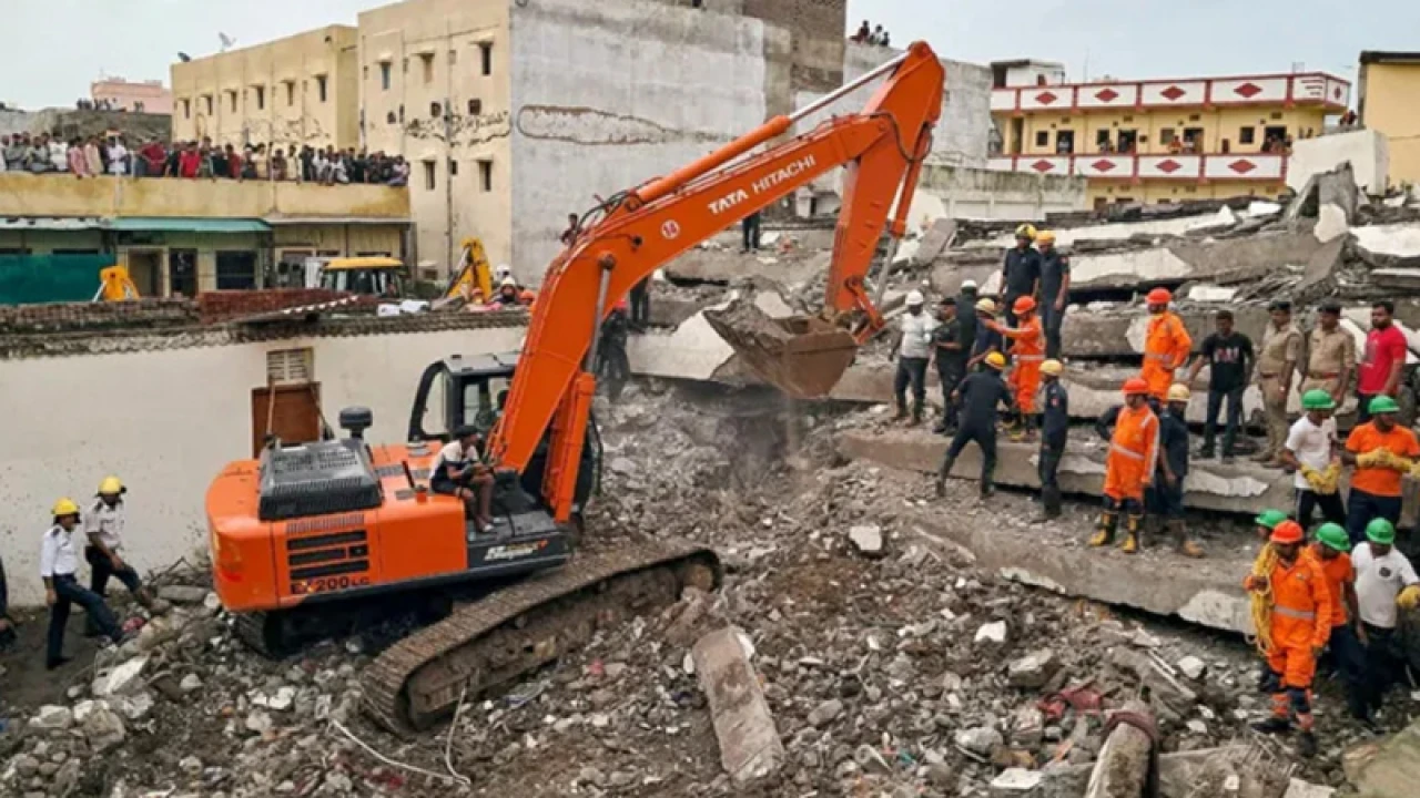 ভারতে ভবন ধস, নিহত ৭