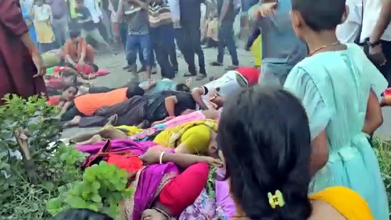 বগুড়ায় রথযাত্রায় বিদ্যুৎস্পৃষ্টে নিহত ৫