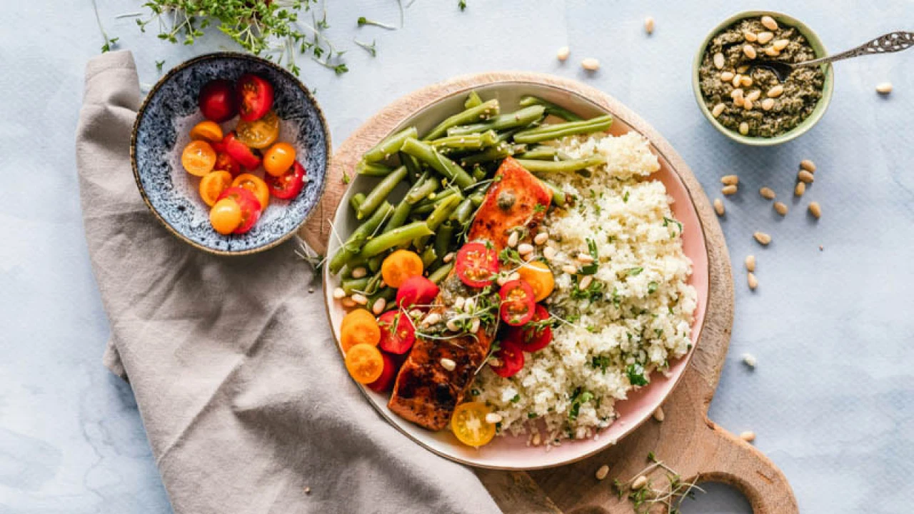 বর্ষায় যেসব খাবারে শরীরের রোগ প্রতিরোধ ক্ষমতা বাড়বে