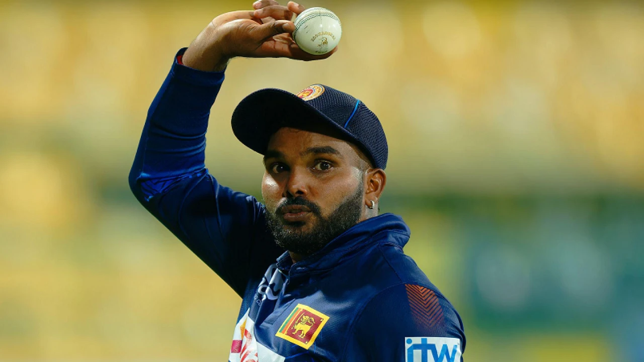 বিশ্বকাপে ব্যর্থ শ্রীলংকা, অধিনায়কত্ব ছাড়লেন হাসারাঙ্গা