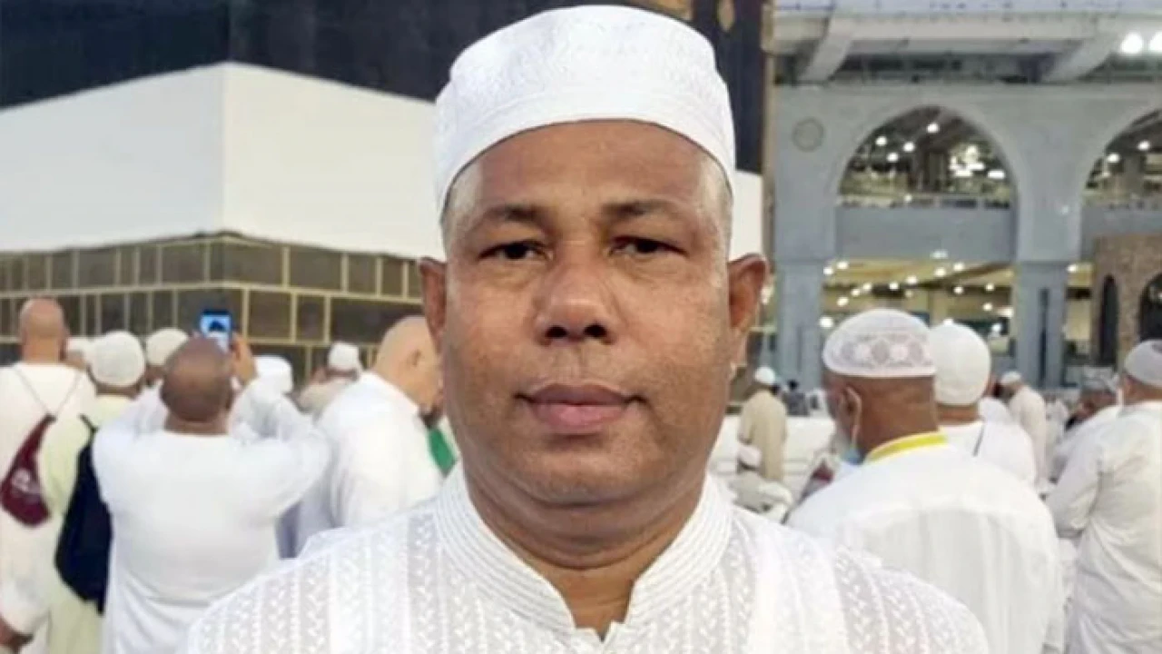 ‘৪০০ কোটি টাকার মালিক’ সেই পিয়নের ব্যাংক হিসাব জব্দ