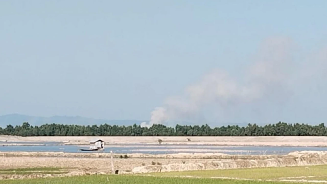 ফের গুলি-মর্টারশেলের শব্দে কেঁপে উঠল টেকনাফ সীমান্ত