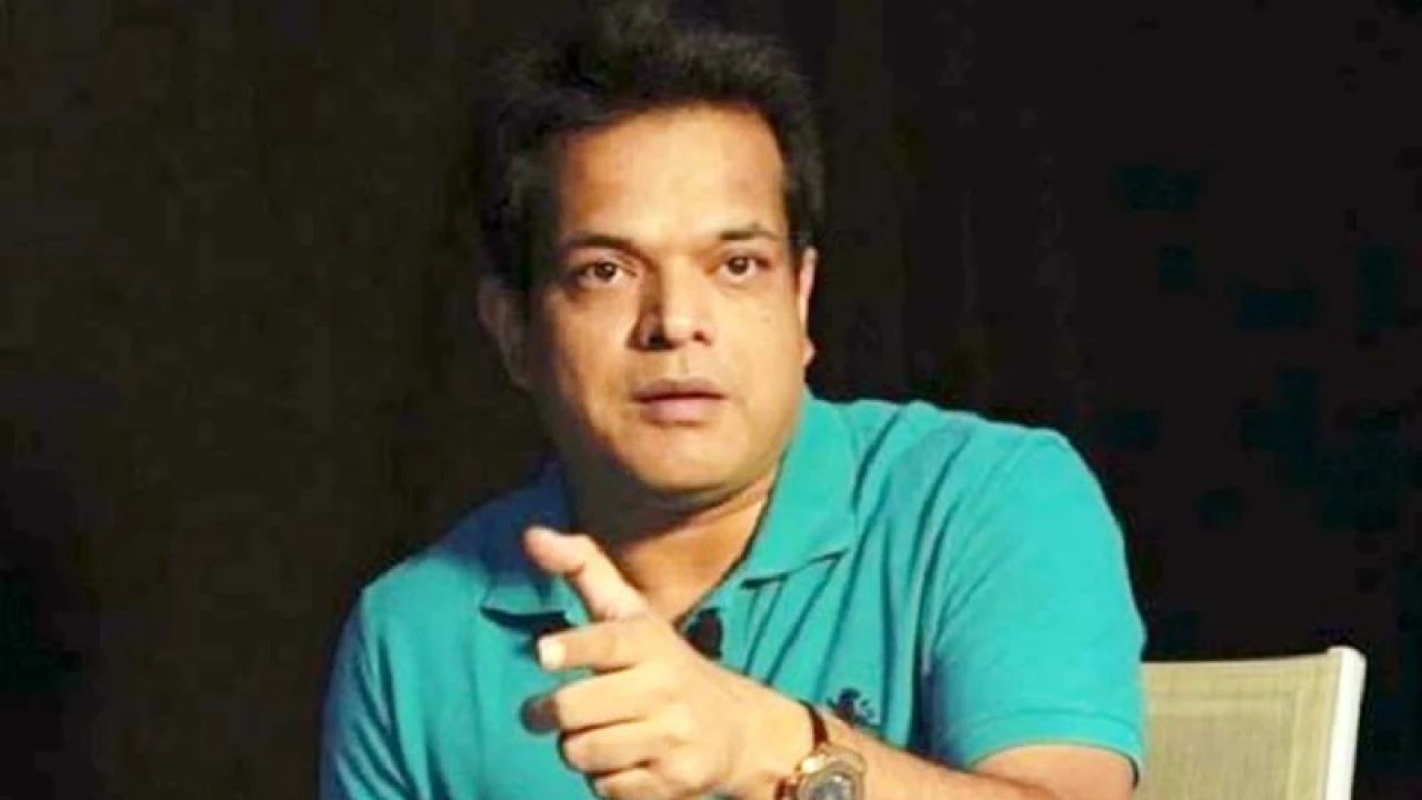 এখানে এসে থমকে গেলাম!