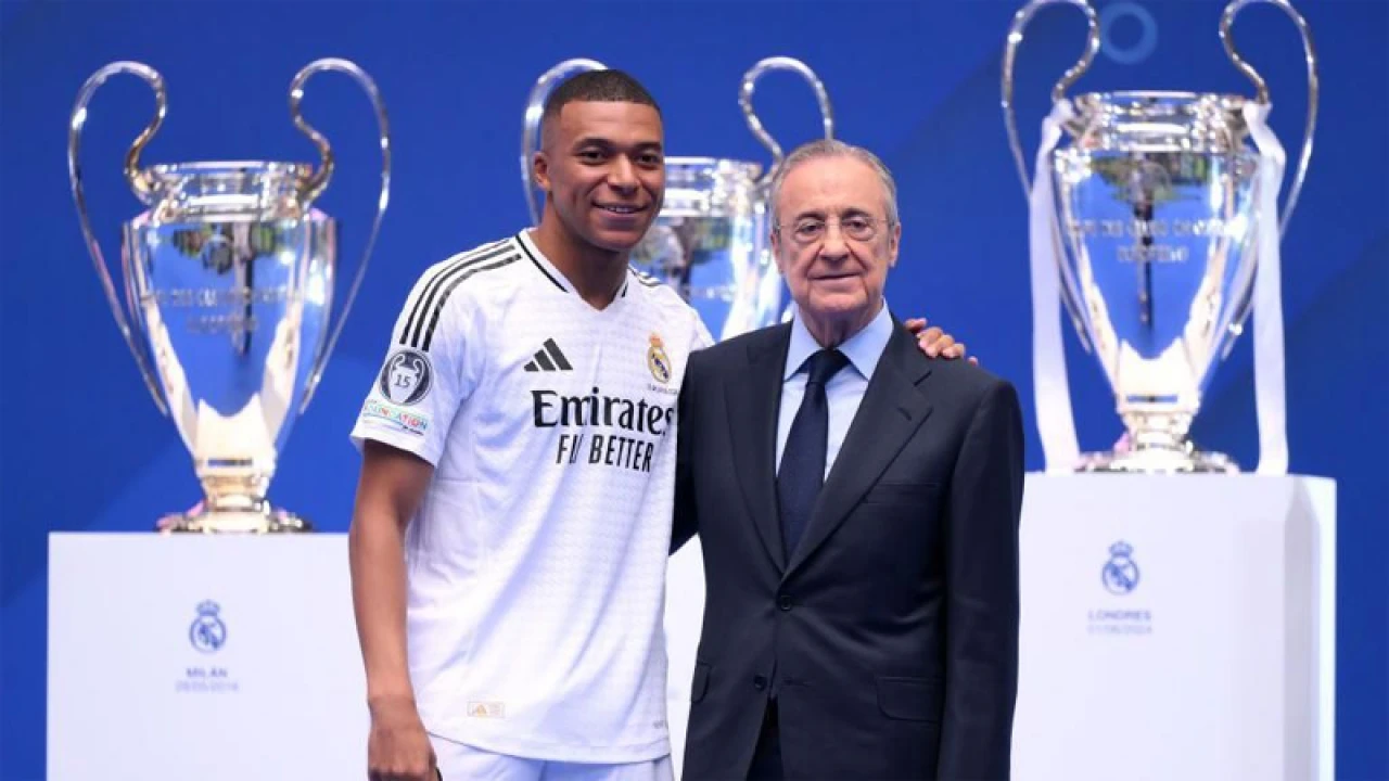 স্বপ্নের ক্লাবে এলেন কিলিয়ান এমবাপ্পে