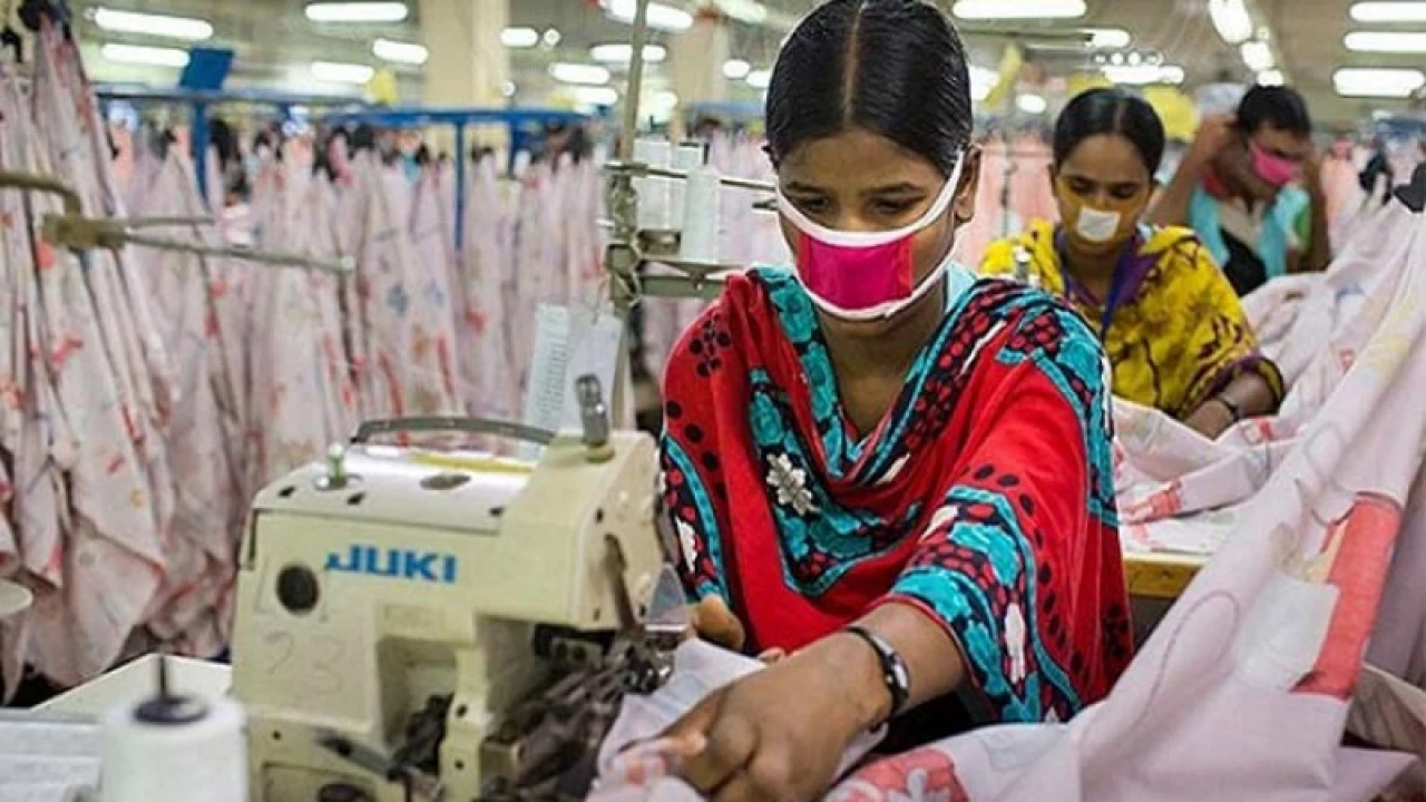 আইডি কার্ডই পোশাকশ্রমিকদের কারফিউ পাস