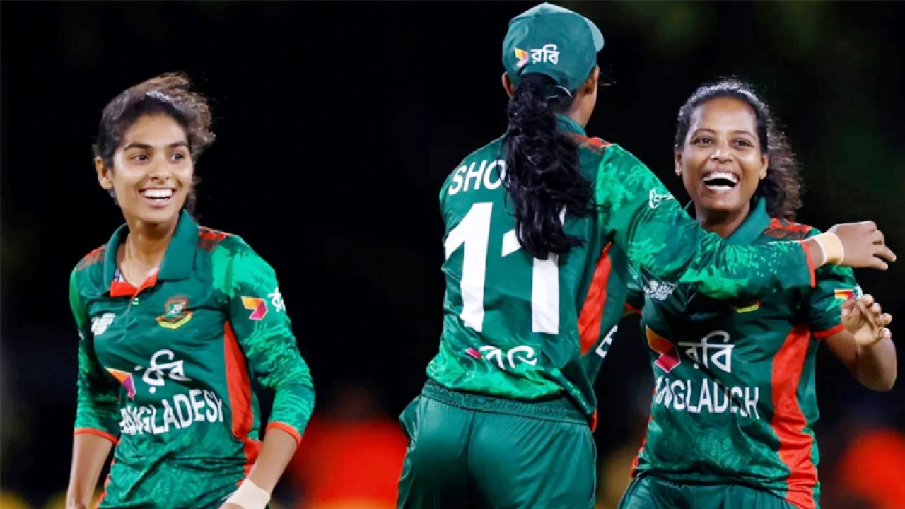 সেমিতে টিকে থাকতে মালয়েশিয়ার মুখোমুখি বাংলাদেশ