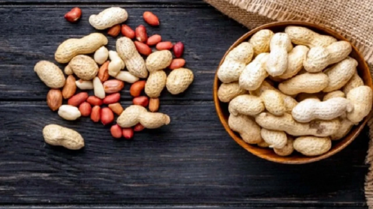 কাঁচা বনাম ভাজা, কোন বাদাম বেশি উপকারী
