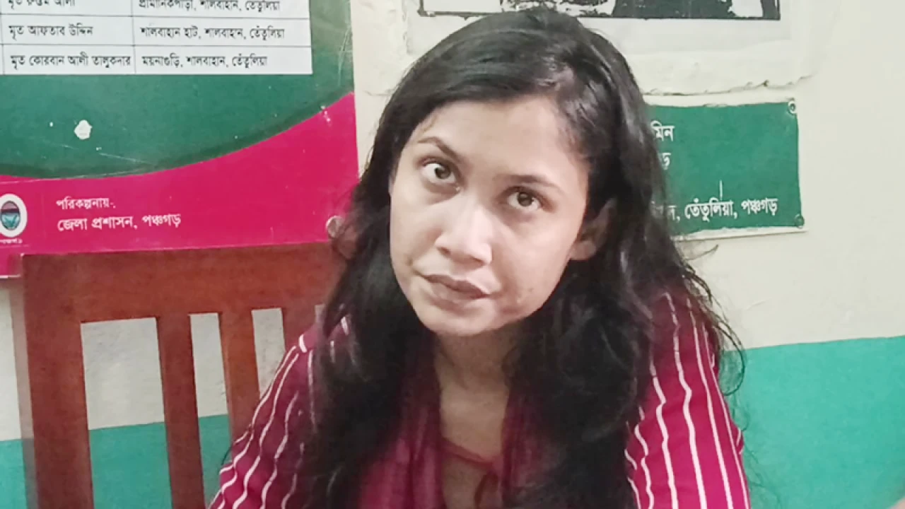 সীমান্ত অতিক্রম করে পঞ্চগড়ে ভারতীয় তরুণী