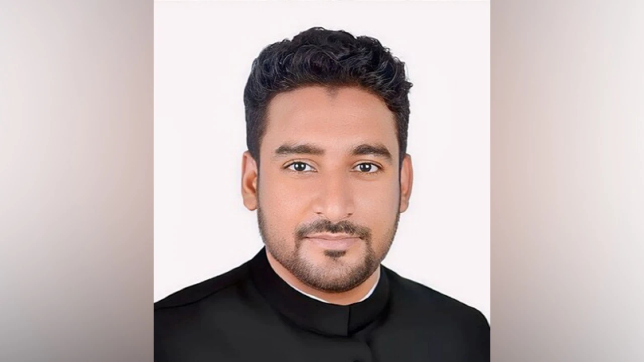 সেতুমন্ত্রী ও স্বরাষ্ট্রমন্ত্রীকে ক্ষমা চাইতে বললেন যশোরের এমপি আজিজুল