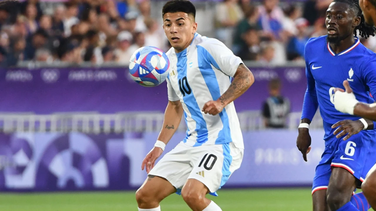 আর্জেন্টিনাকে হতাশায় ডুবিয়ে সেমিফাইনালে ফ্রান্স