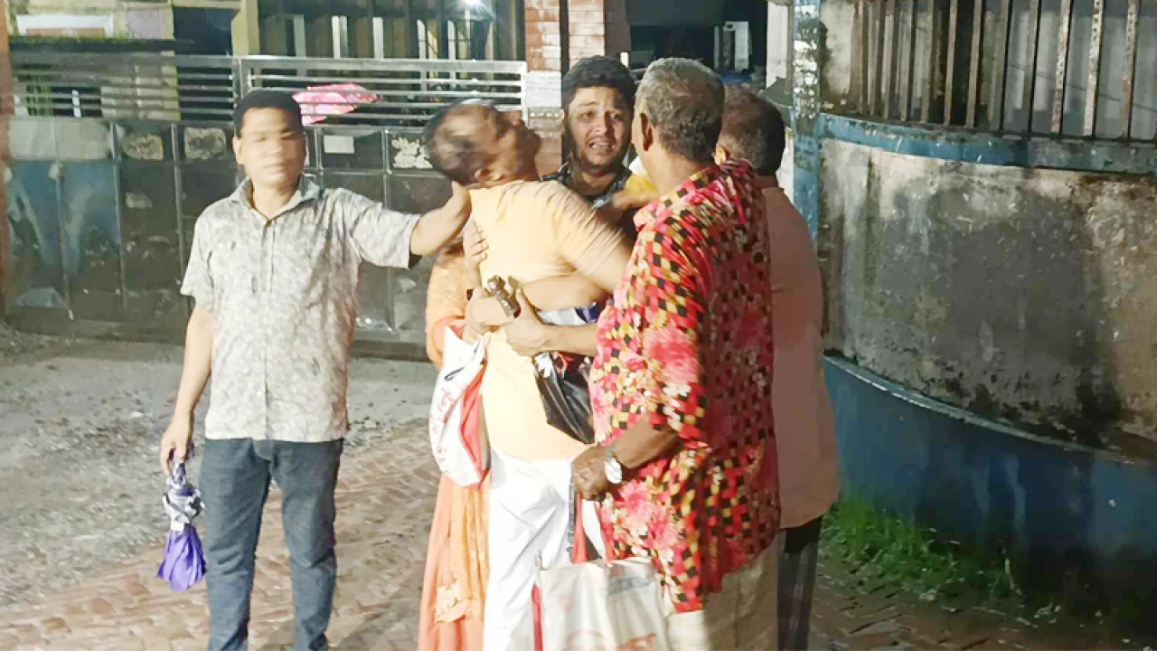 রাতে জামিন শুনানি, কারামুক্ত হলেন ৮ শিক্ষার্থী