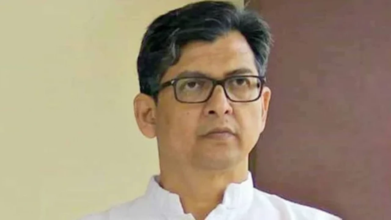 দেশে ফিরছেন বিএনপি নেতা সালাহউদ্দিন আহমেদ