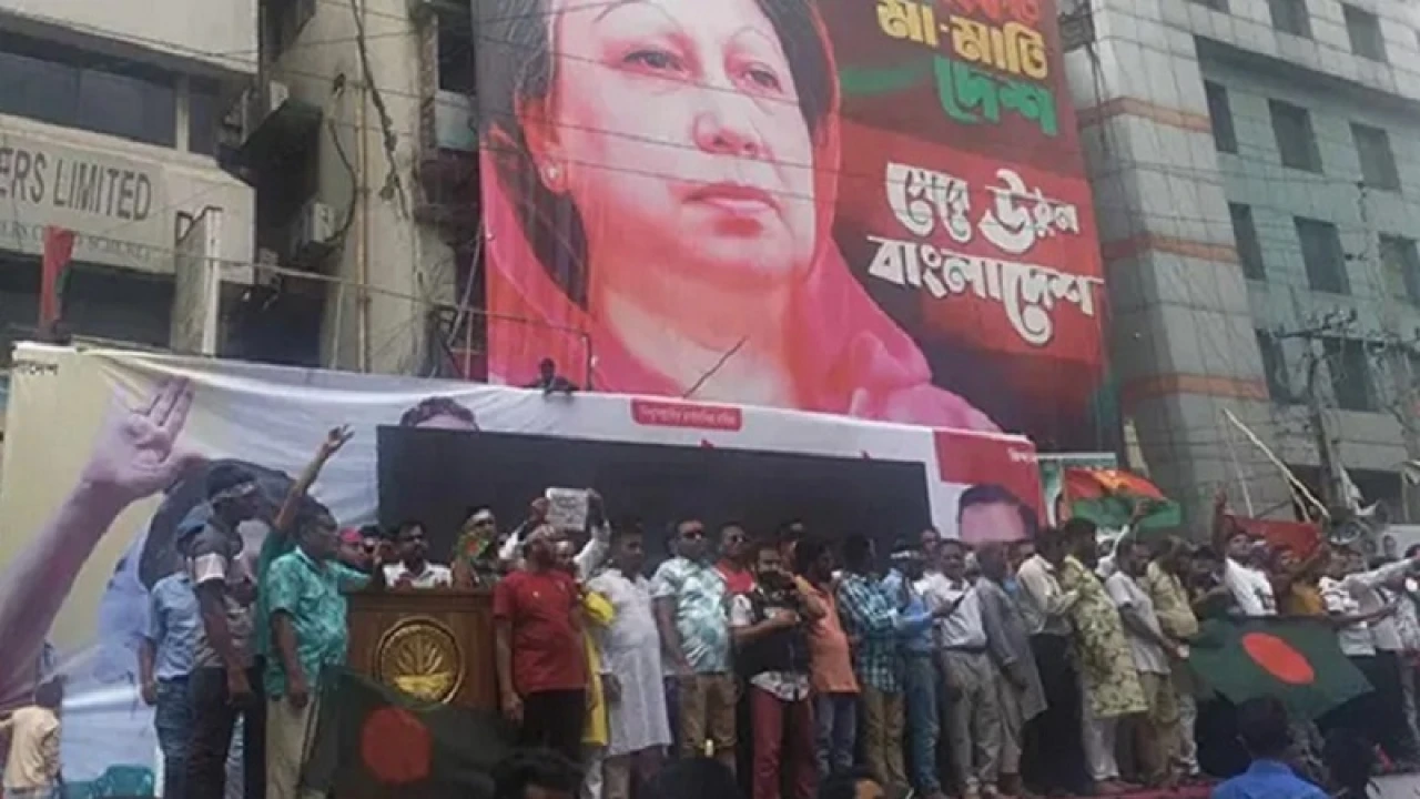 বিএনপির সমাবেশ শুরু, স্লোগানে মুখরিত পুরো এলাকা