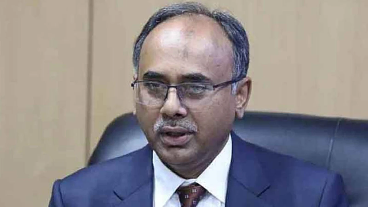 বাংলাদেশ ব্যাংকের গভর্নর রউফের পদত্যাগ