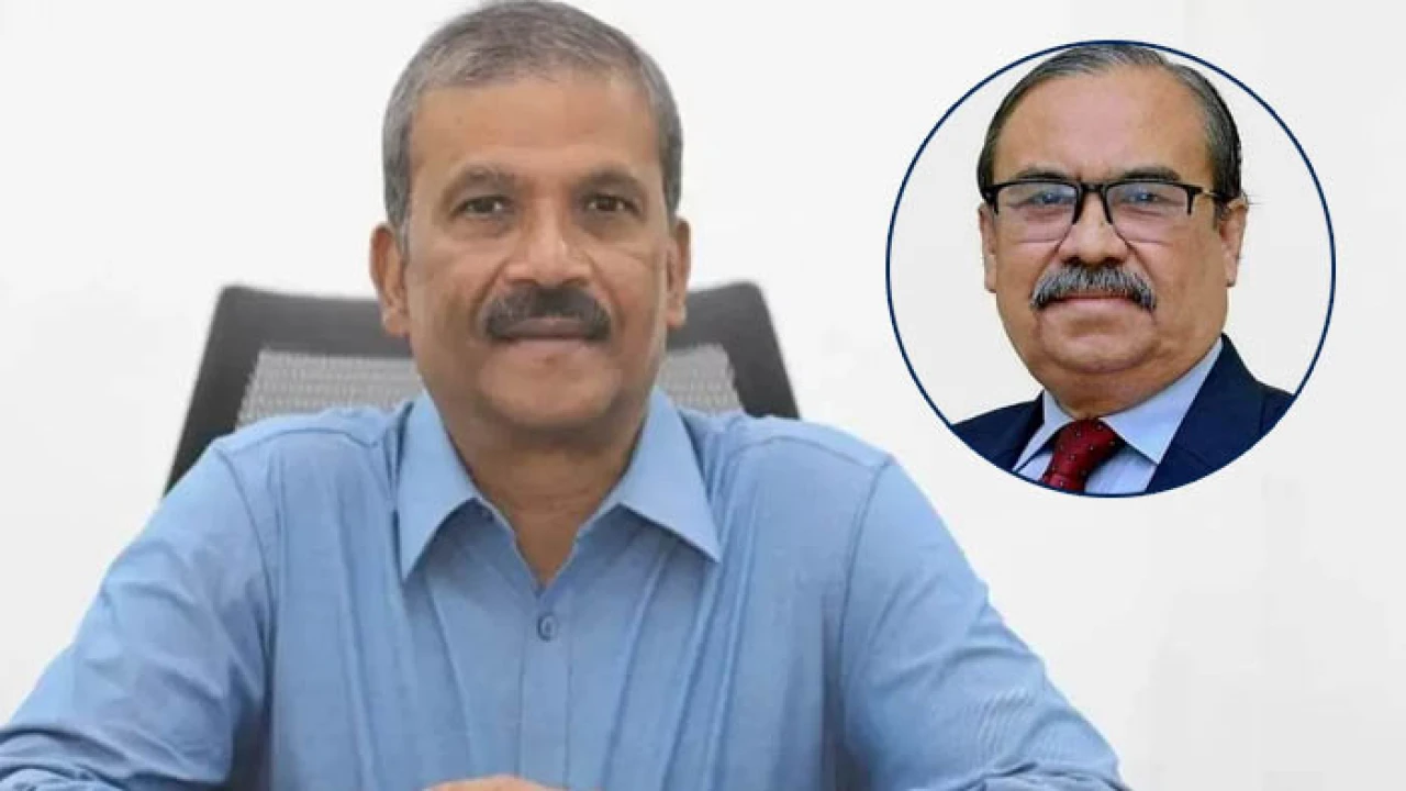 প্রধান বিচারপতির পদত্যাগ নিয়ে সুখবর দিলেন আসিফ নজরুল