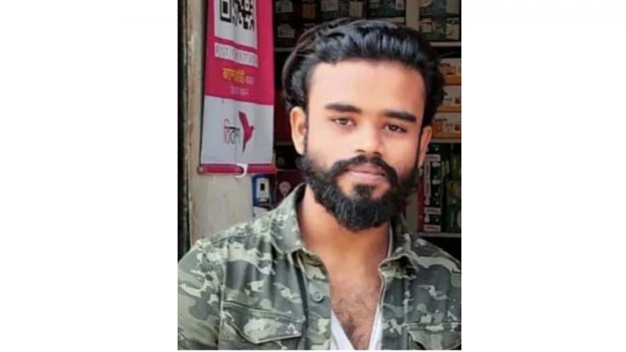 সাংবাদিককে কুপিয়ে জখম করার অভিযোগে ছাত্রলীগ নেতা গ্রেপ্তার