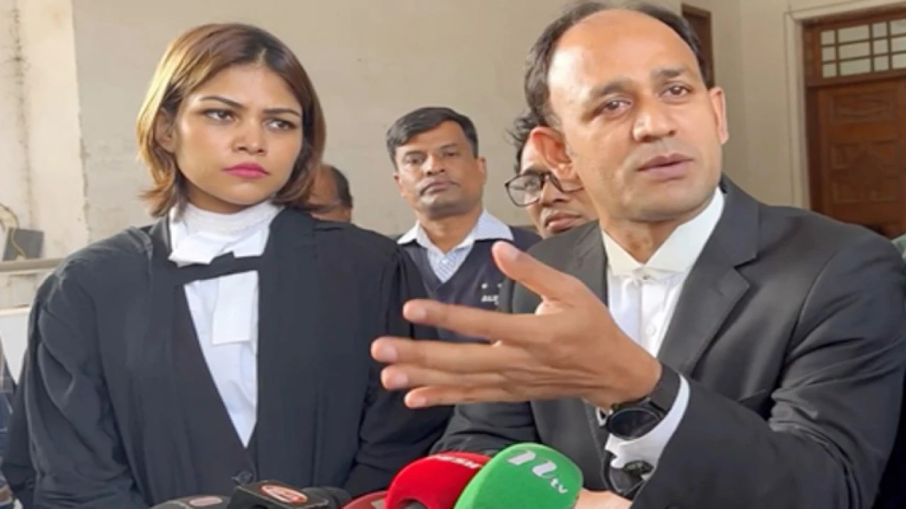 ‘আমি উনার বউ লাগি না’, সুমন সম্পর্কে জানতে চাইলে পিয়া