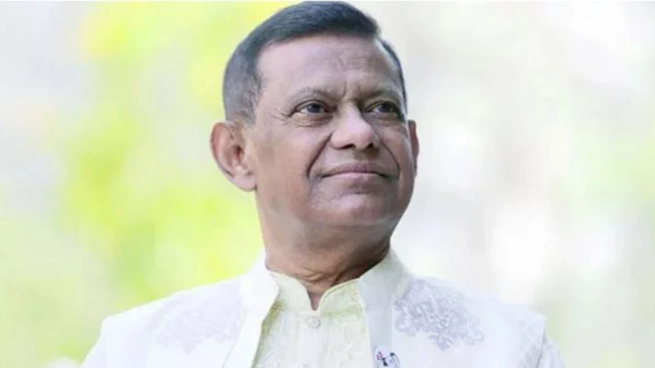 সাবেক বিচারপতি মানিকের দুর্নীতির অনুসন্ধান চেয়ে দুদকে আবেদন