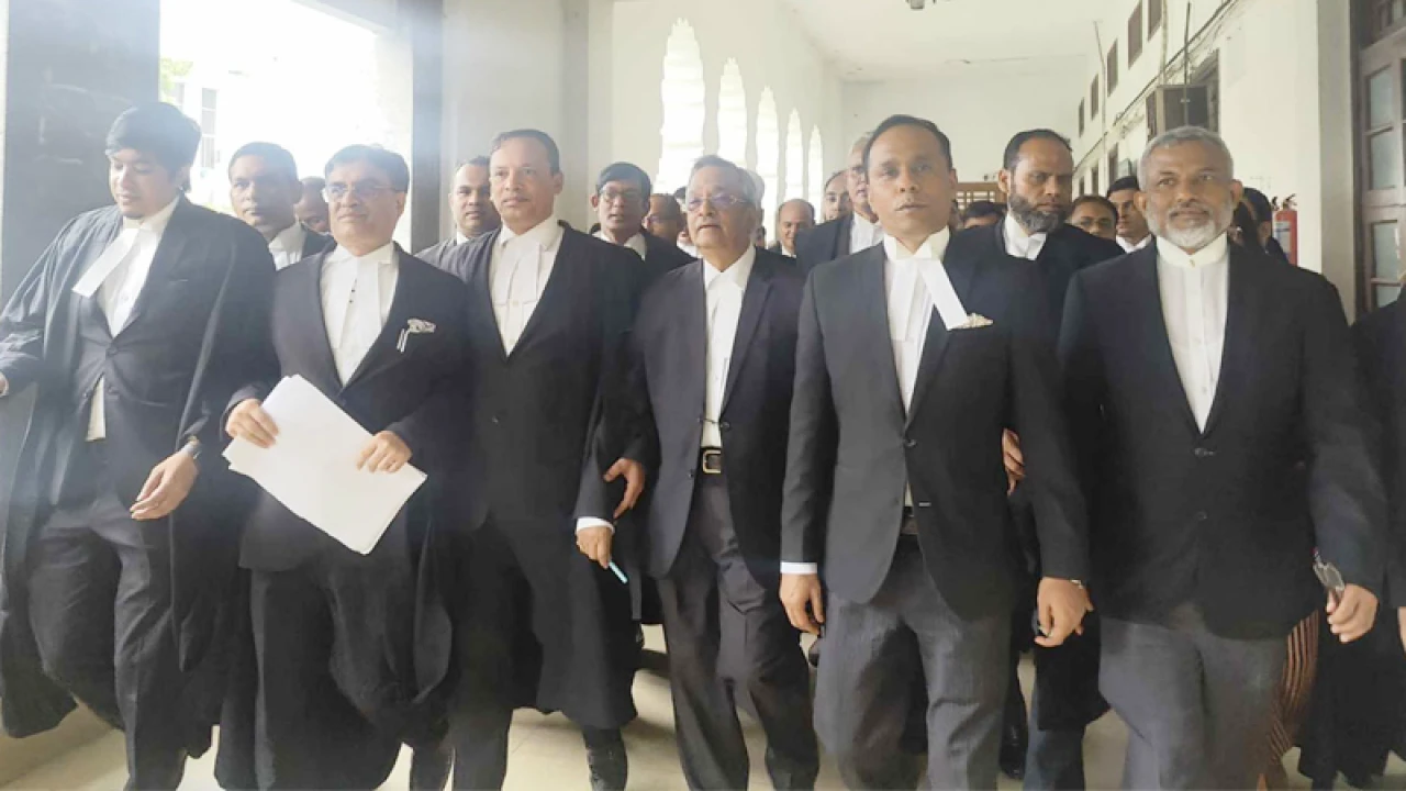 আদালত অবমাননা: বিএনপি আইনজীবীদের ব্যক্তিগত হাজিরা থেকে অব্যাহতি