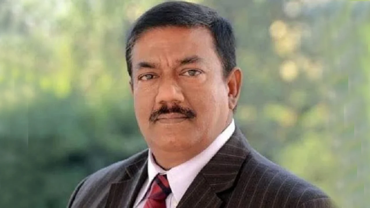 সাবেক মন্ত্রিপরিষদ সচিবের নামে ৩ হত্যা মামলা