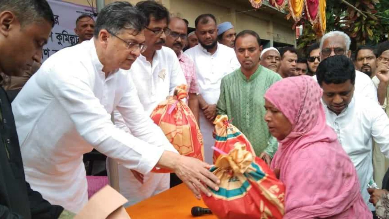 ভারতের সাথে দরকষাকষি করতে শক্তিশালী সরকার থাকা দরকার: সালাউদ্দিন