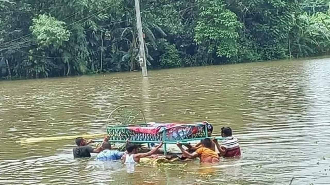 বন্যাপীড়িত এলাকায় মৃতের জানাজা ও দাফনের বিধান