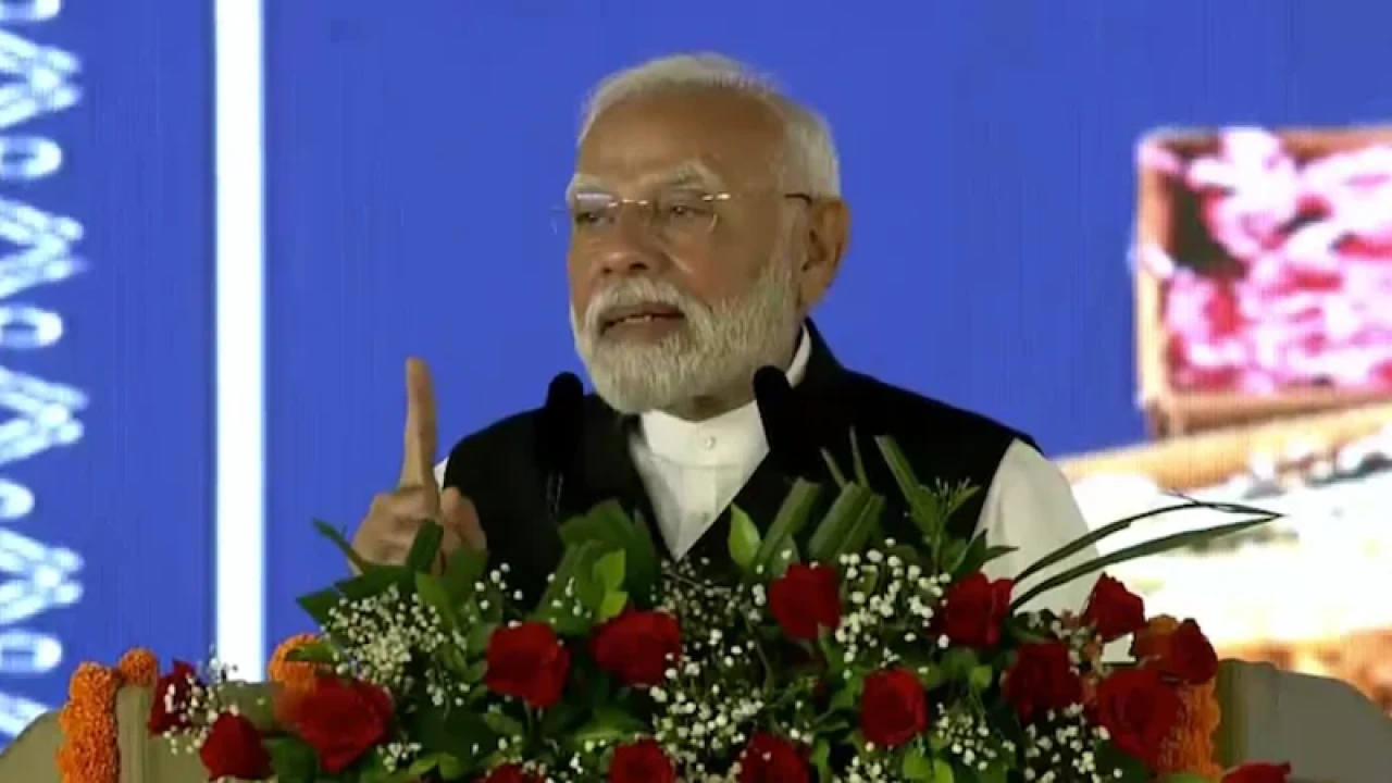 নারীর বিরুদ্ধে অপরাধীদের রেহাই নেই: মোদি