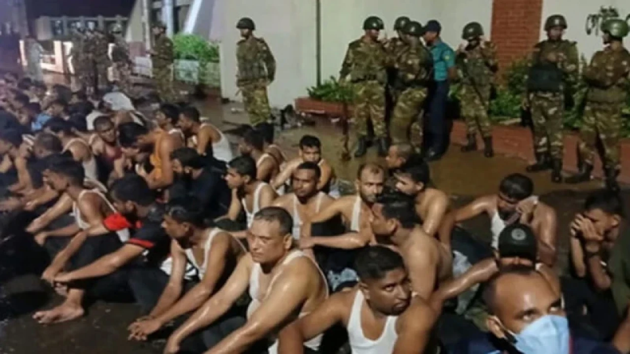 ৩৭৭ আনসার সদস্য কারাগারে