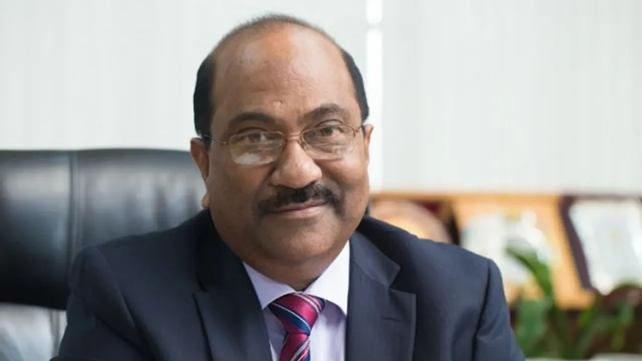 স্ত্রী-মেয়েসহ সাবেক ডেপুটি গভর্নরের আয়কর নথি জব্দের নির্দেশ