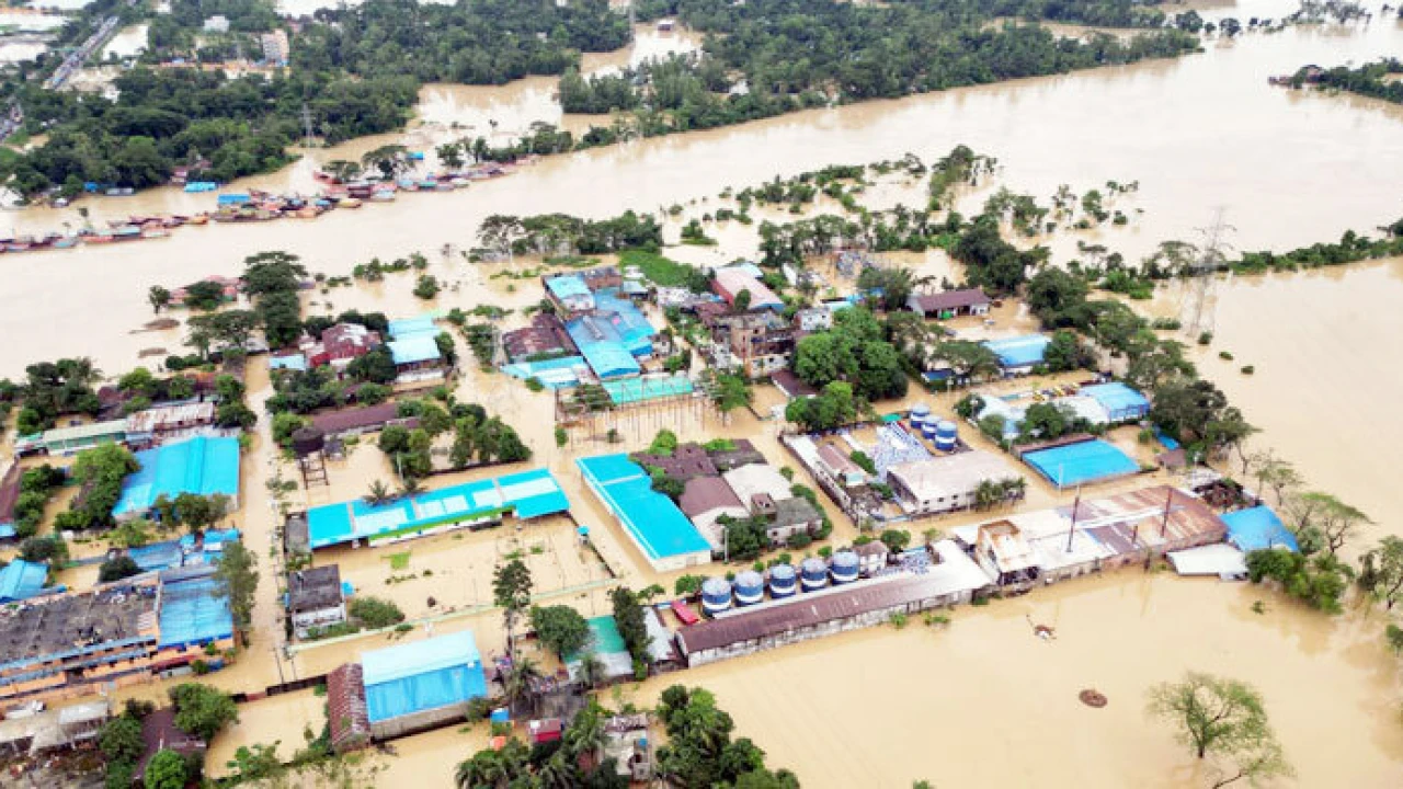 বন্যায় ১১ জেলায় মৃত্যু বেড়ে ৫৪