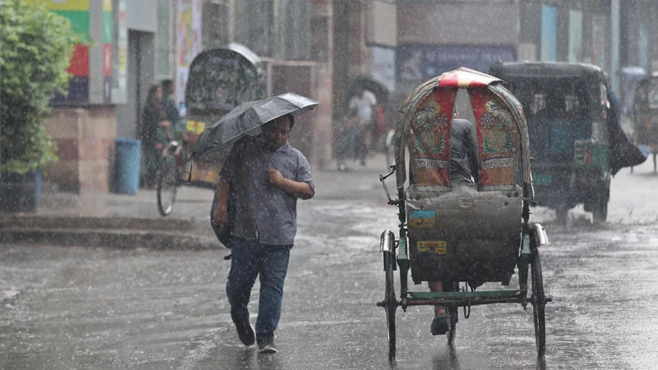 দেশের তিন বিভাগে ভারি বৃষ্টিপাতের আভাস