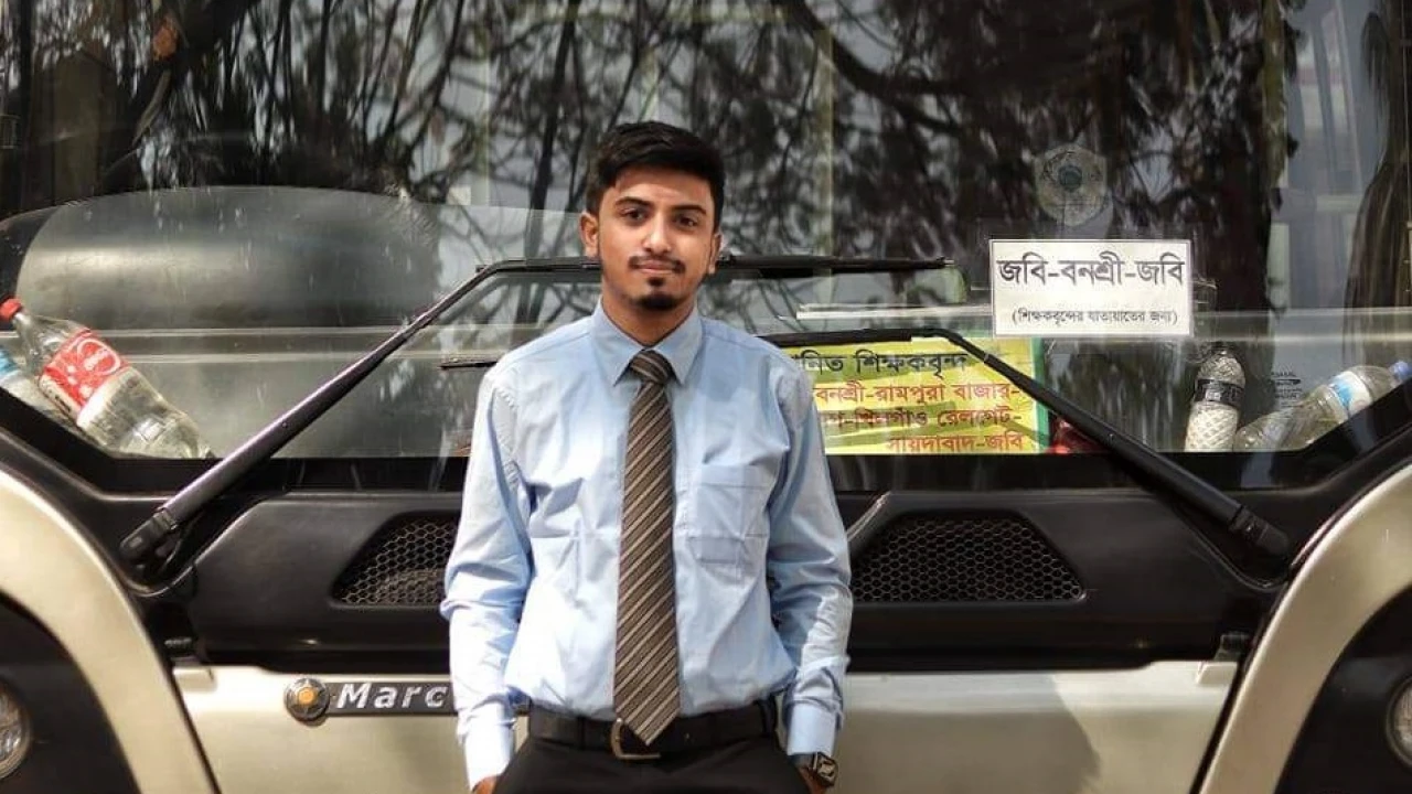 বয়কট করায় ক্লাসে শিক্ষার্থীদের জবি ছাত্রলীগ নেতার হুমকি