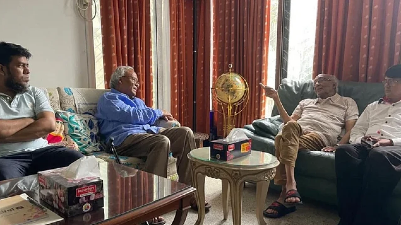 কেন শফিক রেহমানের সঙ্গে দেখা করলেন রিজভী